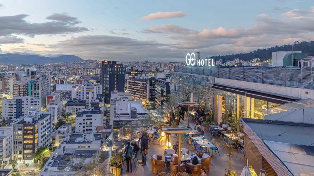 panecillo-rooftop-view-go-quito-hotel 1