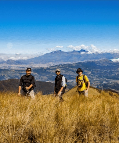 sendero-con-vista fantástica-de-Quito