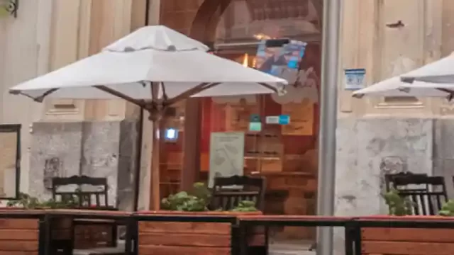 EXTERIOR-RESTAURANTE-PIZZA-SA