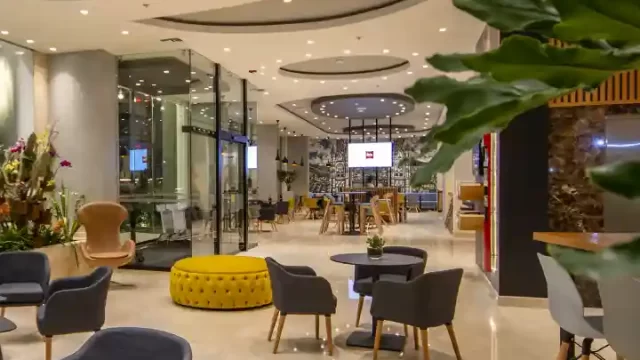 INTERIOR-HOTEL-IBIS-QUITO