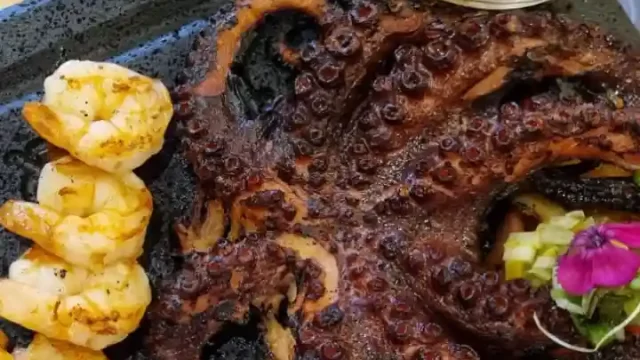 PLATO-RESTAURANTE-LA-VID